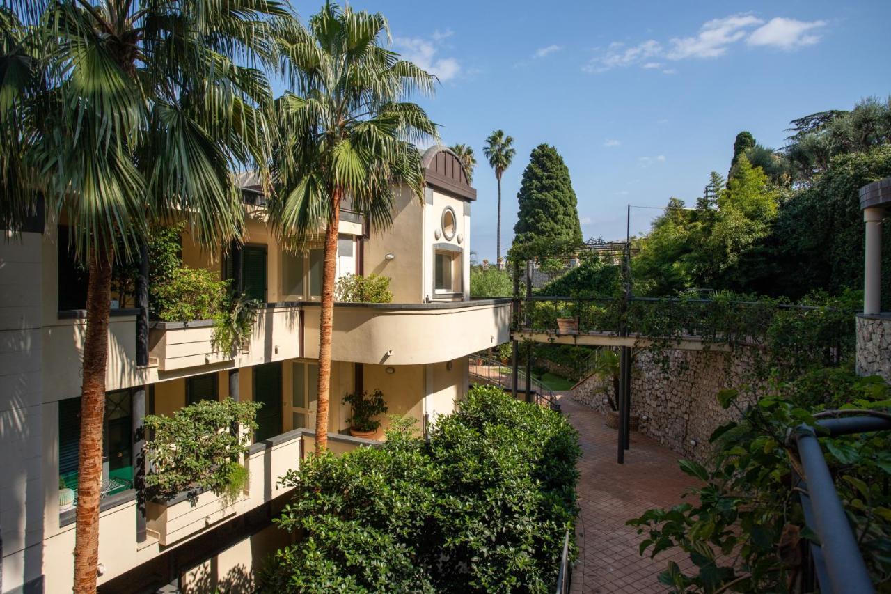 Beautiful Apartment In The Centre Of Taormine Extérieur photo